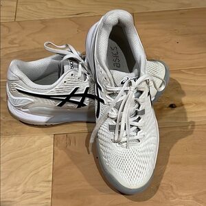 Asics Athletic Shoes White Black Breathable Mesh size 7
